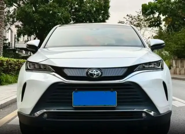TOYOTA HARRIER PREMIUM EDITION 2022