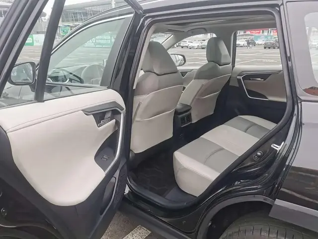 TOYOTA RAV4 2022
