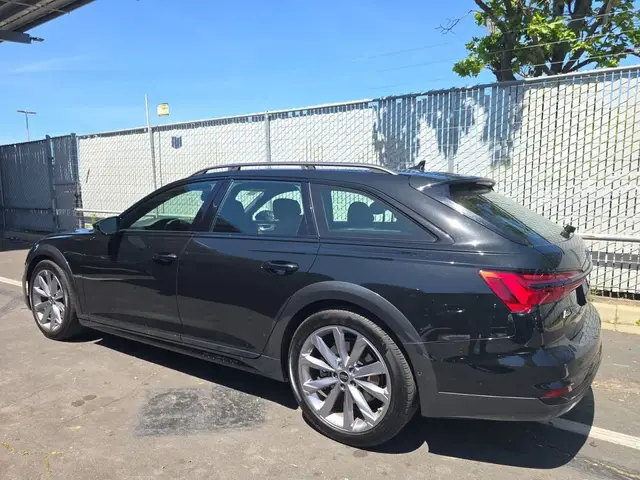 AUDI A6 ALLROAD 55 TFSI 2025