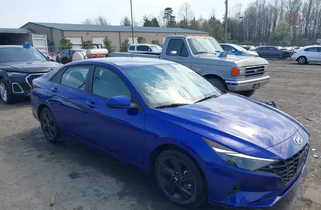 HYUNDAI ELANTRA SEL 2023