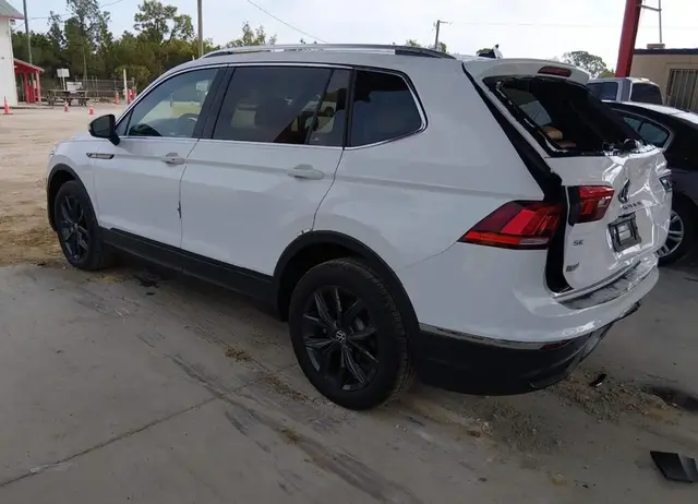 VOLKSWAGEN TIGUAN 2024