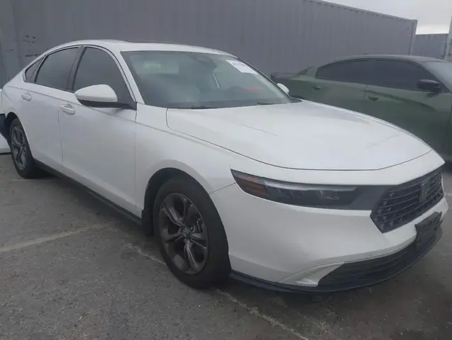 HONDA ACCORD EX 2023