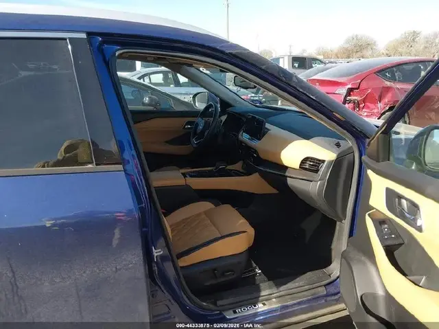 NISSAN ROGUE PLATINUM INTELLIGENT AWD 2022