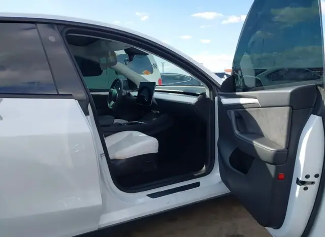 TESLA MODEL Y PERFORMANCE 2022