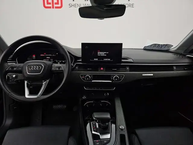 AUDI A5 2022