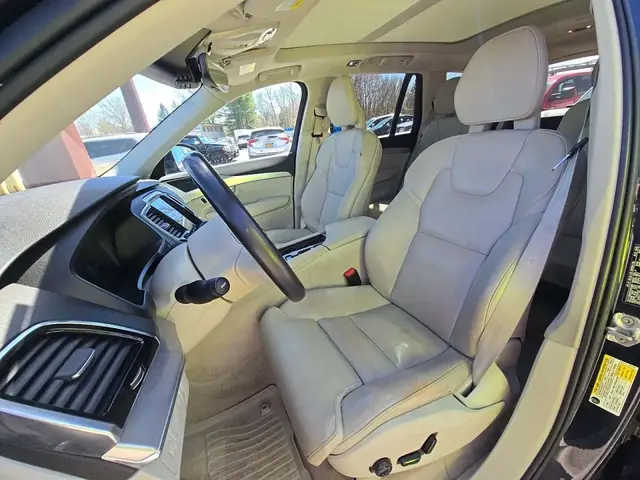 VOLVO XC90 T8 PLUG 2016