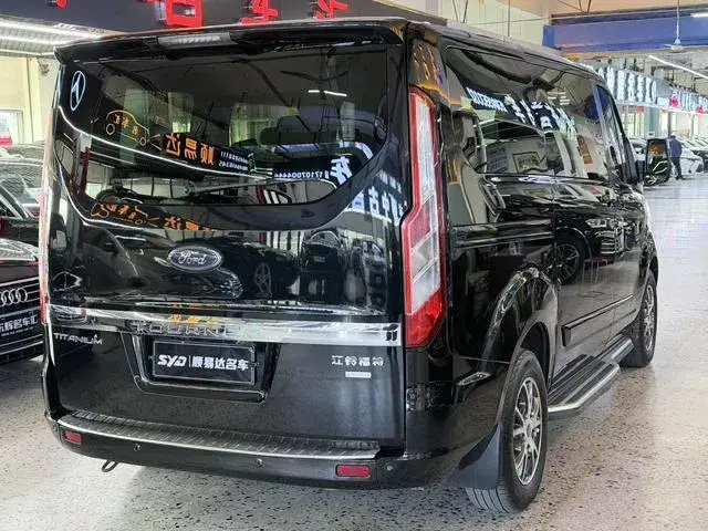 FORD TOURNEO - ELITE EDITION 2022