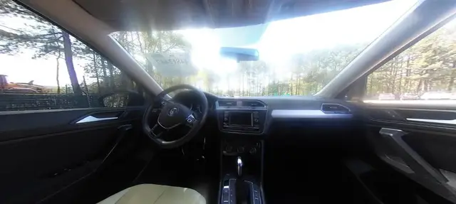 VOLKSWAGEN TIGUAN 2021