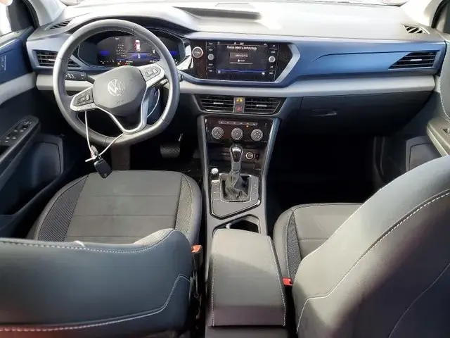 VOLKSWAGEN TAOS SE 2023