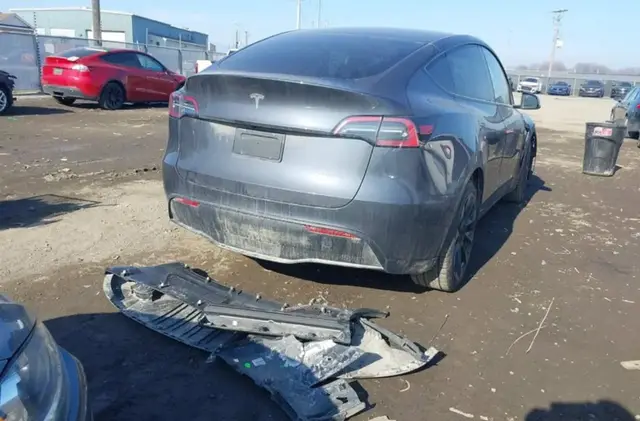 TESLA MODEL Y 2021