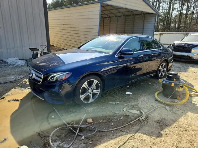 MERCEDES-BENZ E-CLASS E 300 4MATIC 2017