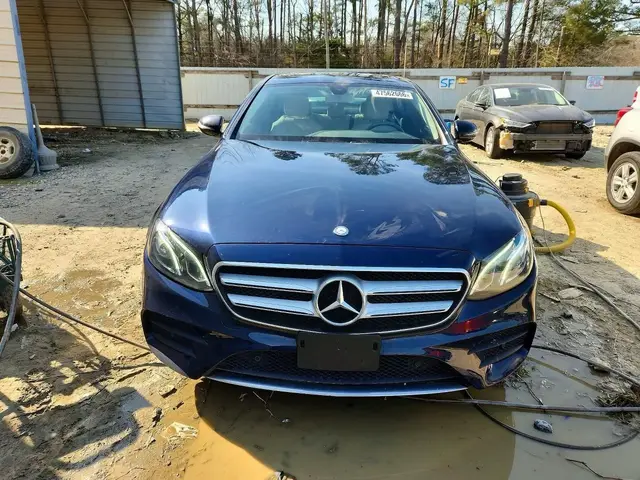 MERCEDES-BENZ E-CLASS E 300 4MATIC 2017