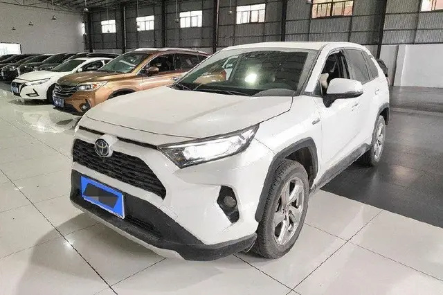 TOYOTA RAV4 ELITE 2022