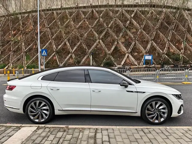 VOLKSWAGEN CC 2021