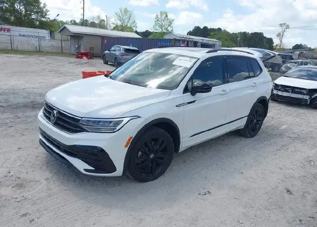 VOLKSWAGEN TIGUAN SE 2022
