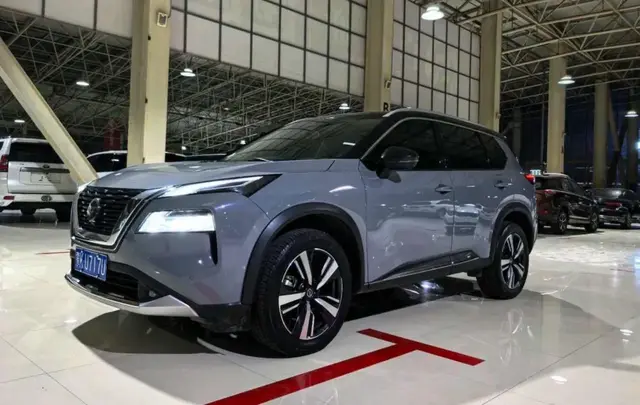NISSAN X-TRAIL 2021