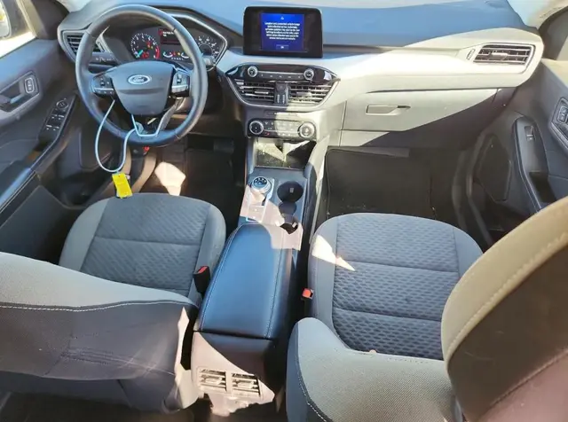 FORD ESCAPE SE 2022