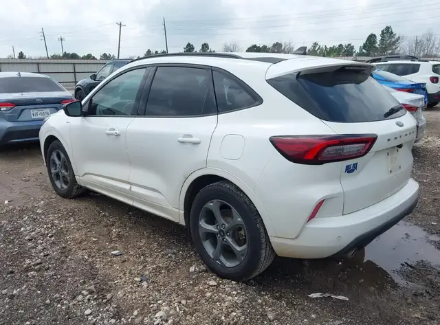FORD ESCAPE ST-LINE 1 2023