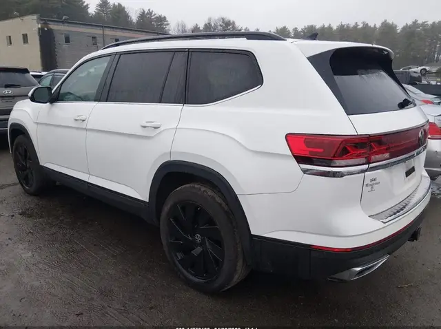VOLKSWAGEN ATLAS SE 2024