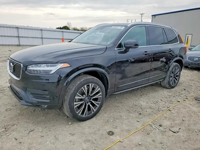 VOLVO XC90 MOMENTUM КОЖА ПОДОГРЕВ СИДЕНИЙ ПАНОРАМНАЯ КРЫША МУЛЬТИМЕДИА С ВЕРТИКАЛЬНЫМ ЭКРАНОМ АДАПТИВНЫЙ СВЕТ 2022