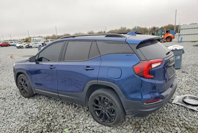 GMC TERRAIN SLT 2022