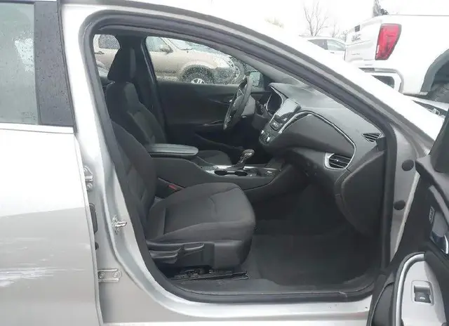 CHEVROLET MALIBU LT 2022