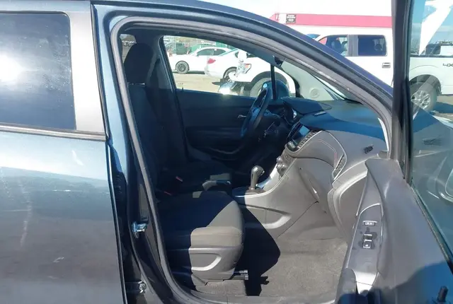 CHEVROLET TRAX AWD LS 2022