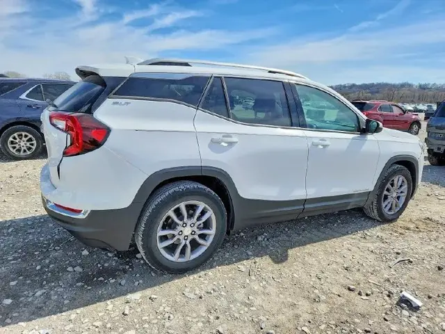 GMC TERRAIN SLT 2022