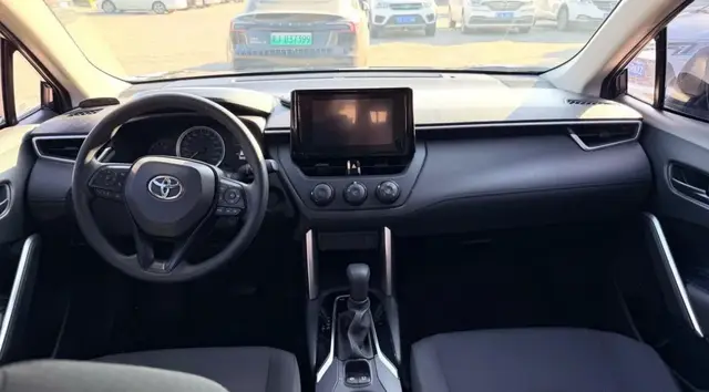 TOYOTA COROLLA 2023