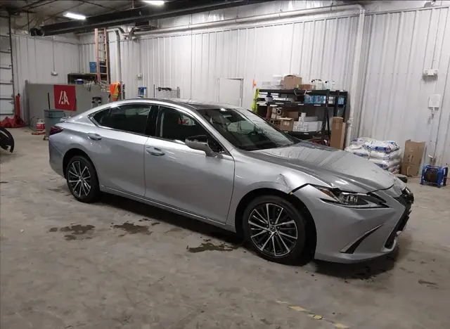 LEXUS ES 250 2 2022