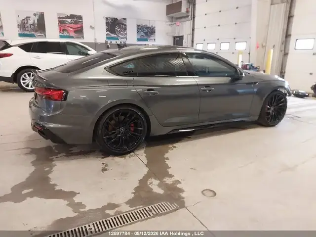 AUDI RS5 КОЖА СПОРТСИДЕНЬЯ АДАПТИВНАЯ ПОДВЕСКА МАТРИЧНЫЕ ФАРЫ МУЛЬТИМЕДИА С ДВУМЯ ЭКРАНАМИ 2025