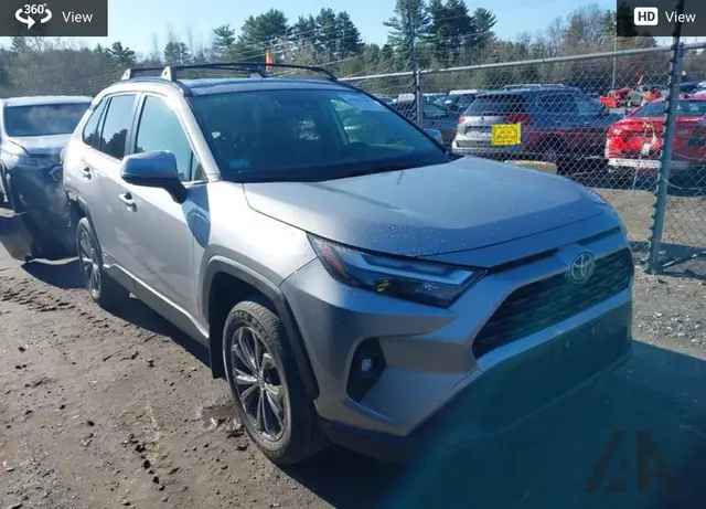 TOYOTA RAV4 PREMIUM 2024