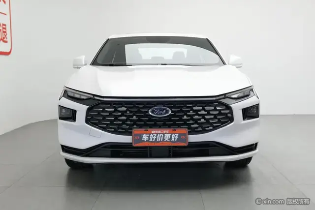 FORD MONDEO 2023