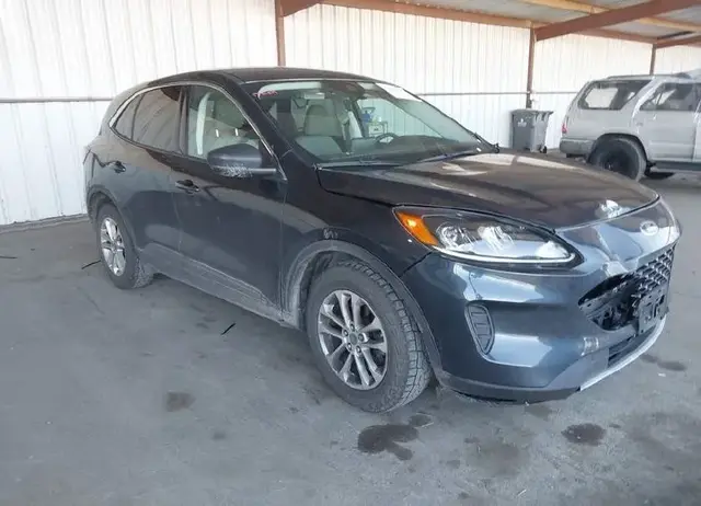 FORD ESCAPE ПОДОГРЕВ СИДЕНИЙ КРУИЗ-КОНТРОЛЬ КЛИМАТ-КОНТРОЛЬ И МНОГОЕ ДРУГОЕ 2022