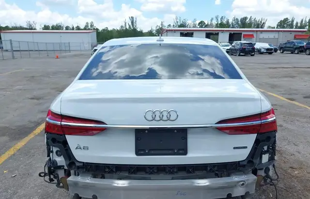 AUDI A6 PREMIUM PLUS 55 TFSI QUATTRO S TRONIC 2023