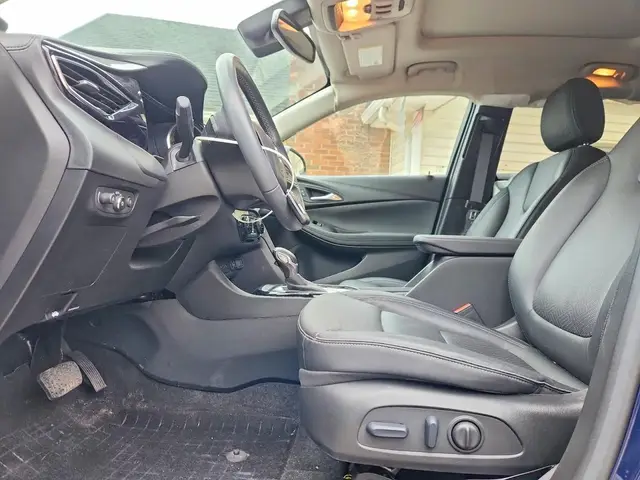 BUICK ENCORE ESSENCE 2023