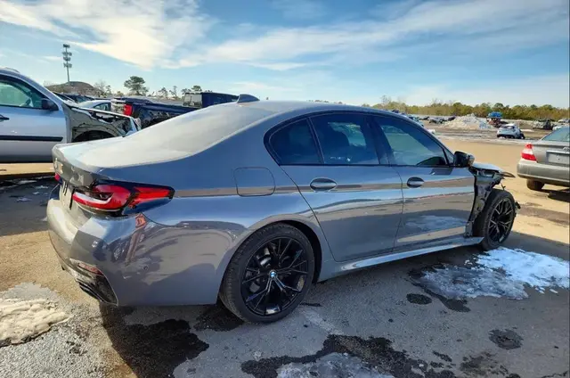 BMW 530 XI 2021