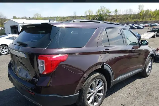 FORD EXPLORER XLT 2.3L 2022