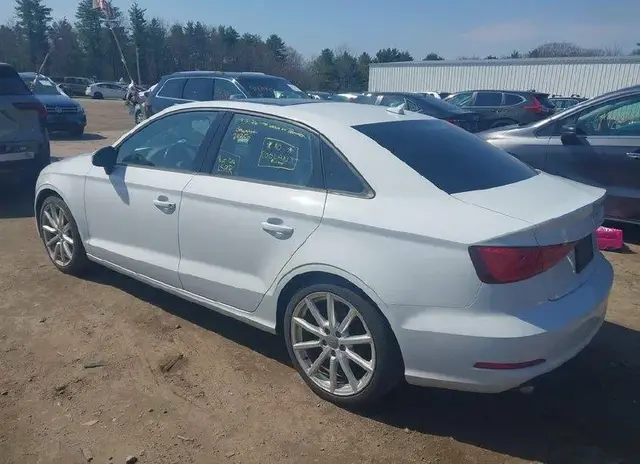 AUDI A3 PREMIUM 2015