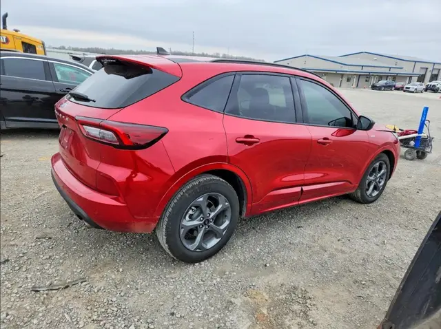 FORD ESCAPE ST LINE 1.5L 2023