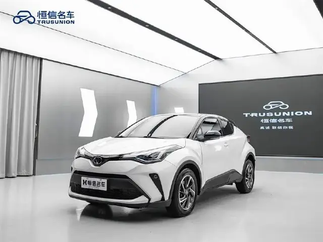 TOYOTA C-HR LUXURY 2021