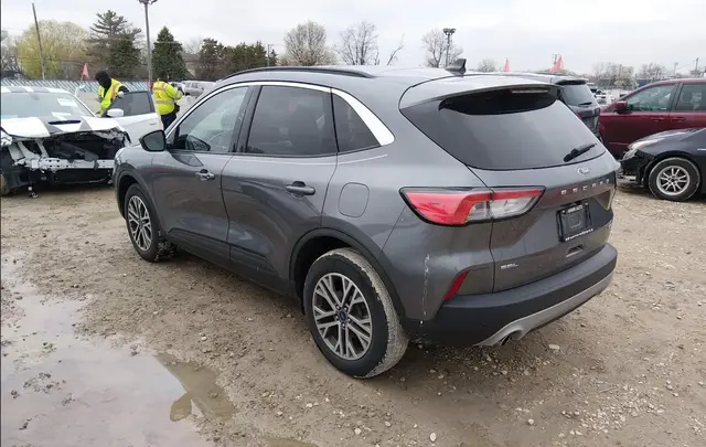 FORD ESCAPE SEL 2022