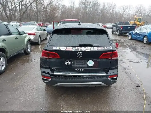 VOLKSWAGEN TAOS SEL 2022
