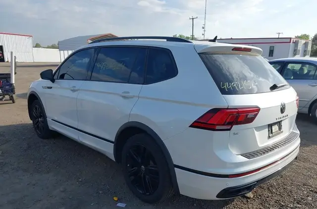 VOLKSWAGEN TIGUAN 2.0T SE R-LINE BLACK 2L 2022
