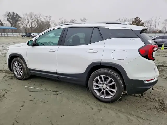 GMC TERRAIN SLT 2022