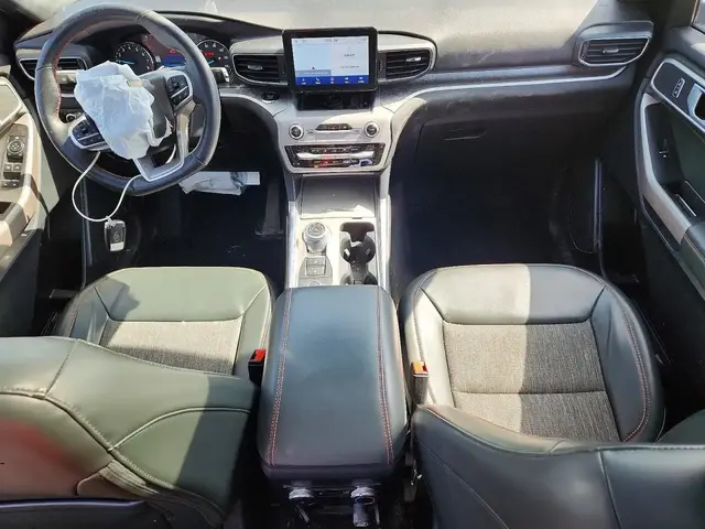 FORD EXPLORER TIMBERLINE 2 2023