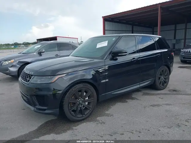LAND ROVER RANGE ROVER SPORT 355 Л.С 2022