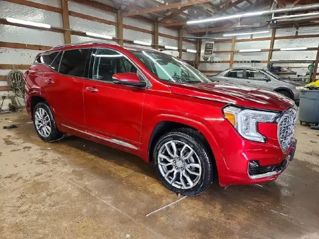 GMC TERRAIN 01 2022
