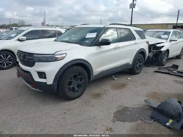 FORD EXPLORER TIMBERLINE 2 2022
