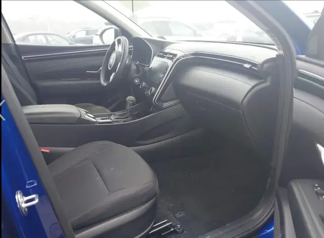 HYUNDAI TUCSON SE 2022